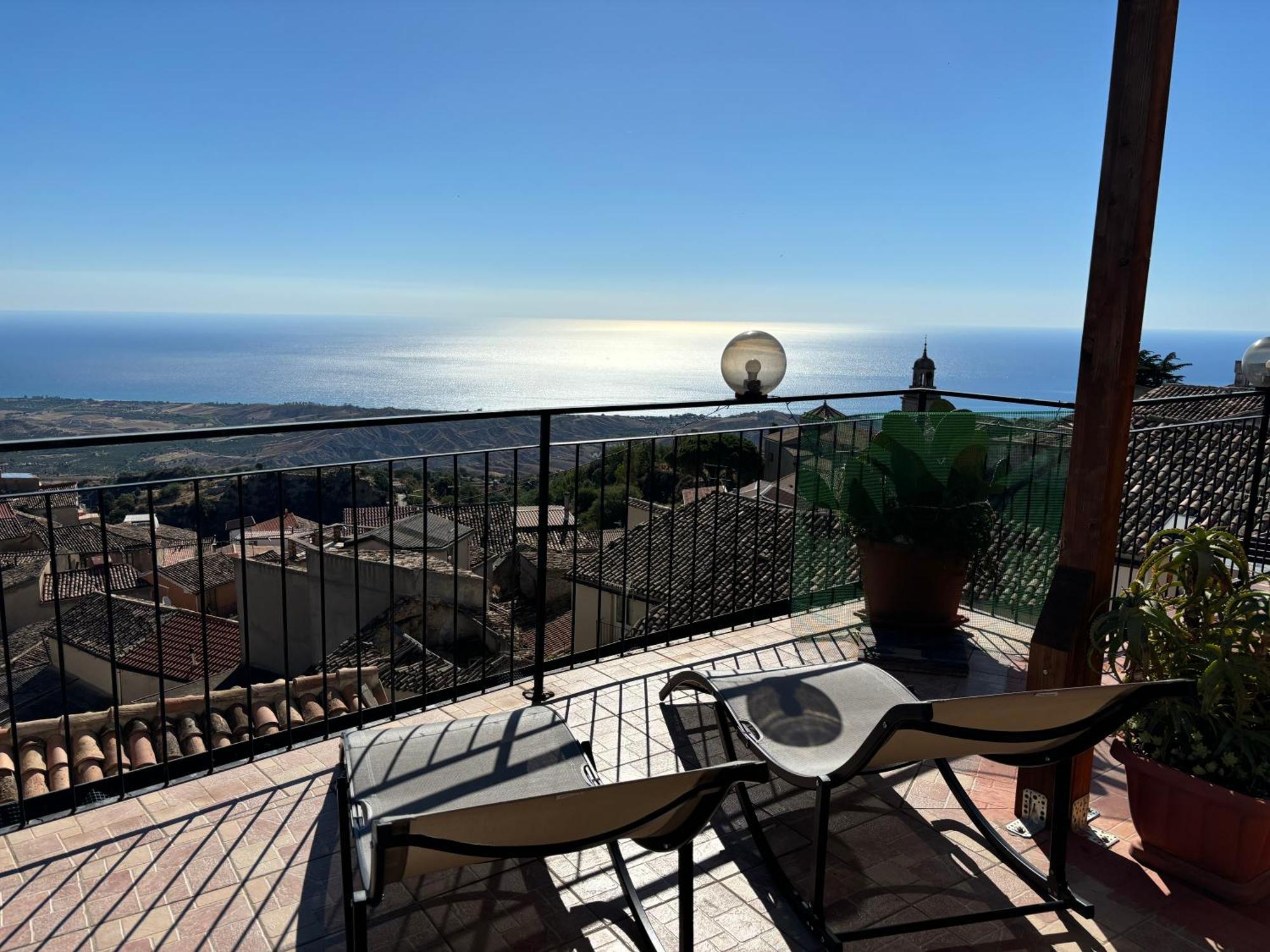 Perla Del Borgo Bed And Breakfast Santa Caterina dello Ionio Luaran gambar