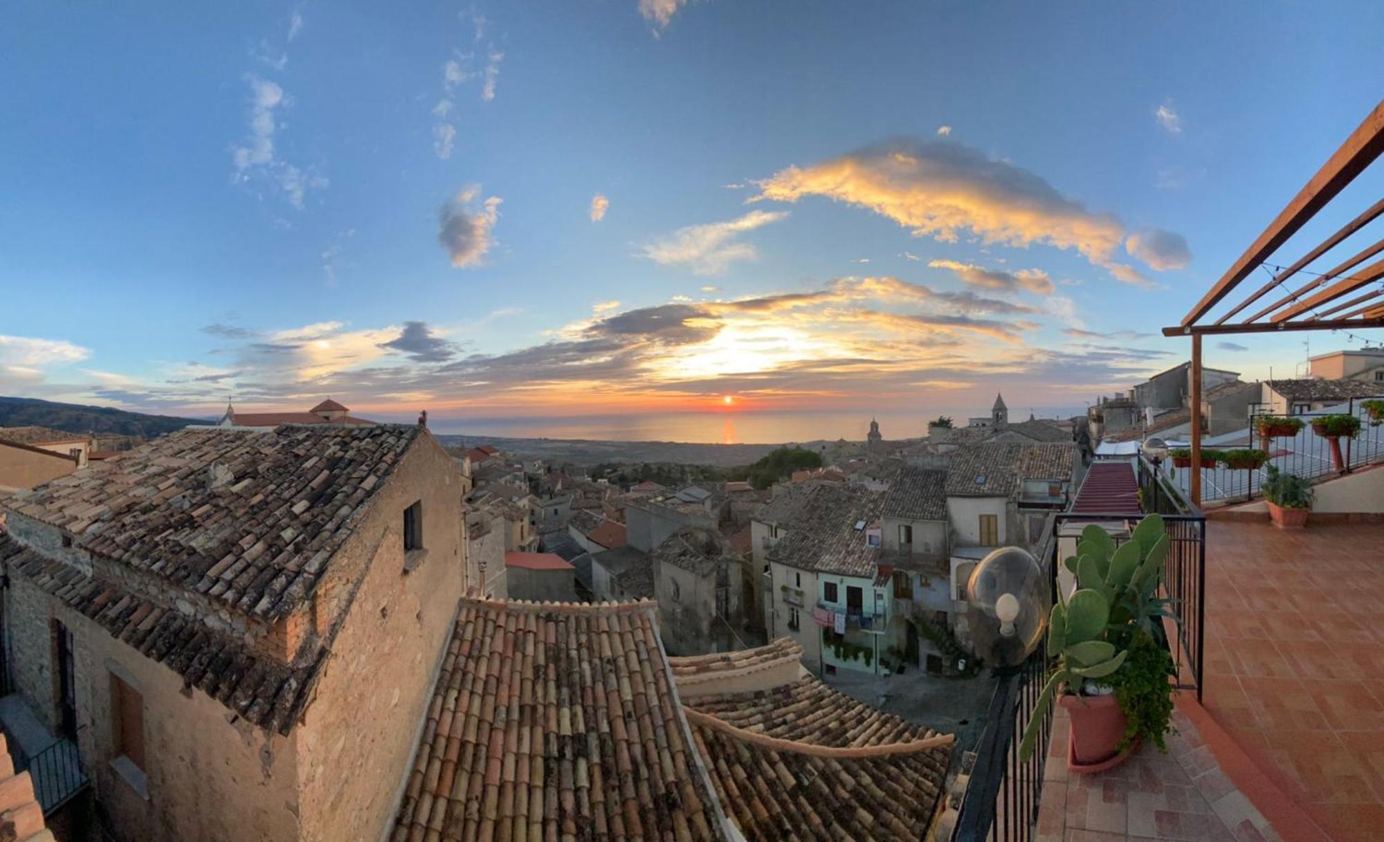 Perla Del Borgo Bed And Breakfast Santa Caterina dello Ionio Luaran gambar