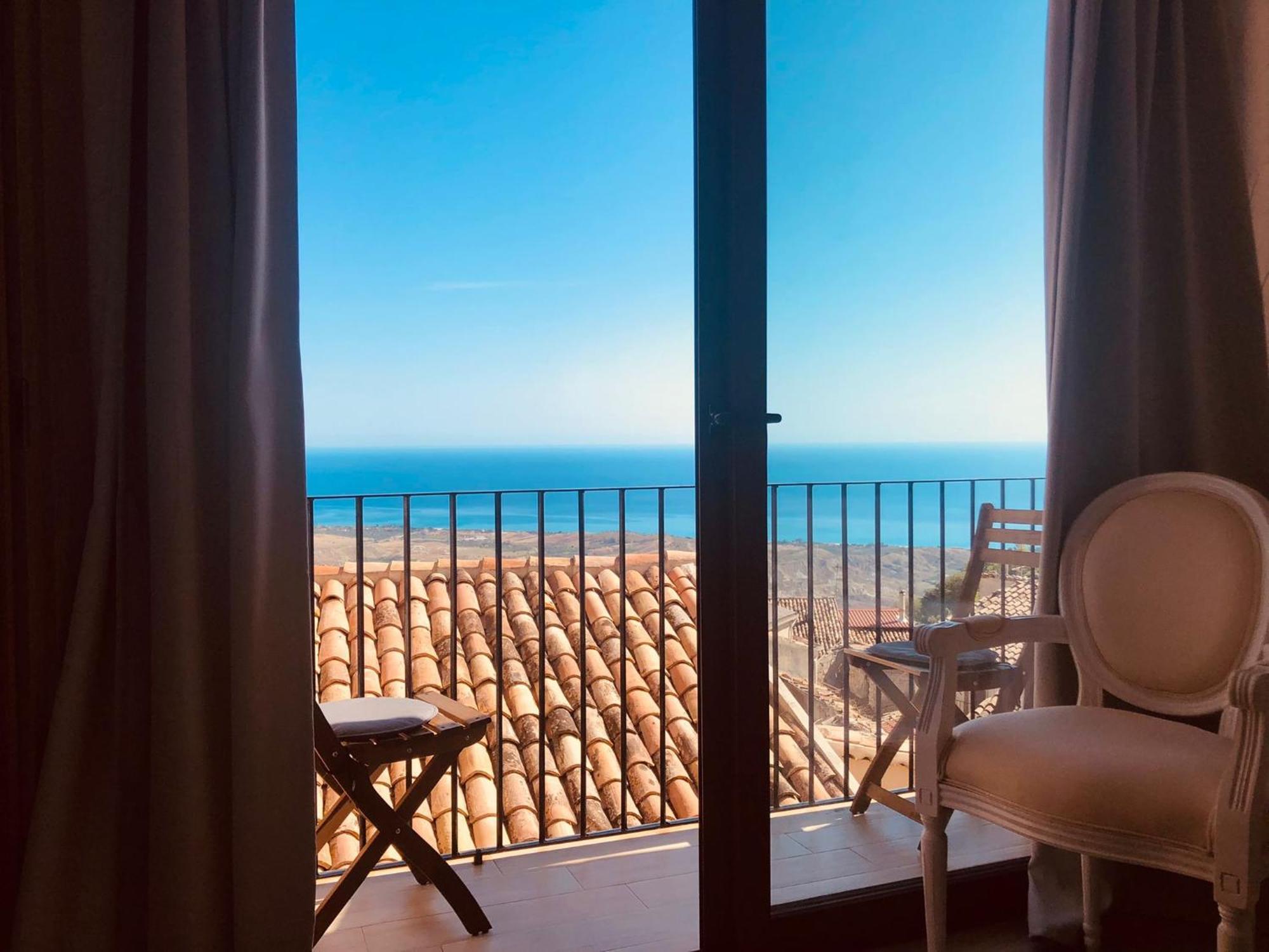 Perla Del Borgo Bed And Breakfast Santa Caterina dello Ionio Luaran gambar