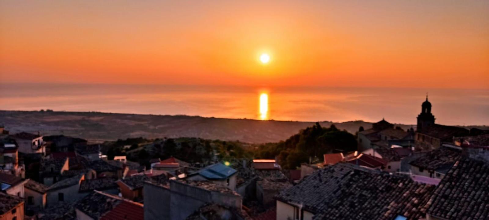 Perla Del Borgo Bed And Breakfast Santa Caterina dello Ionio Luaran gambar